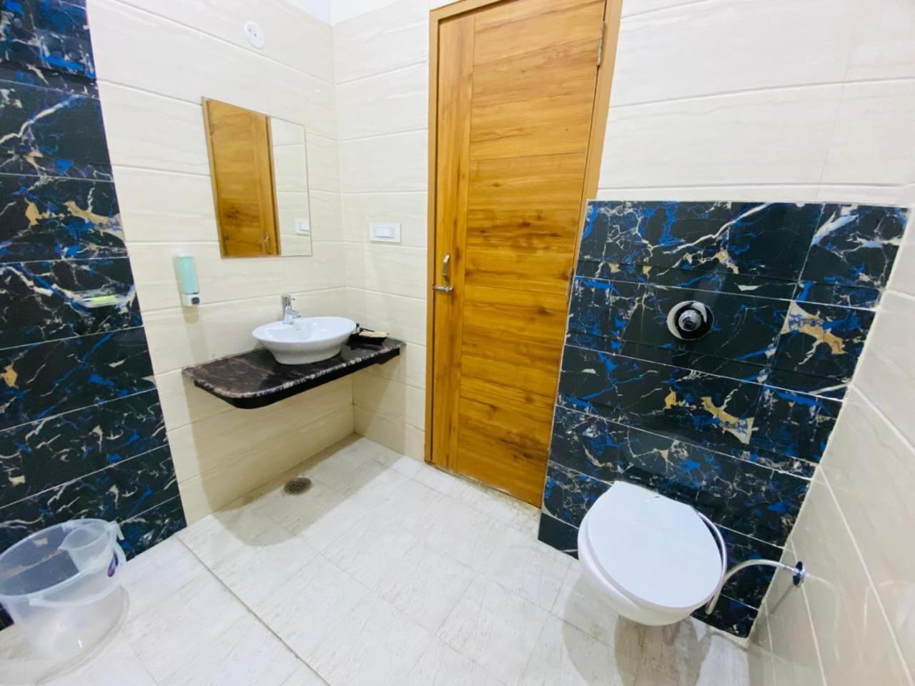Hotel Ry Luxuries
